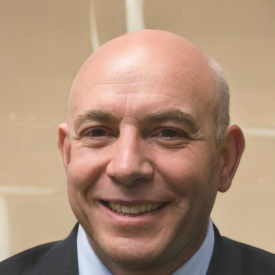 Dmitri Kowalczyk, Business Finance Consultant